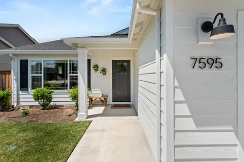 7595 Wilson Way White City OR 97503
