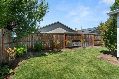 7595 Wilson Way White City OR 97503