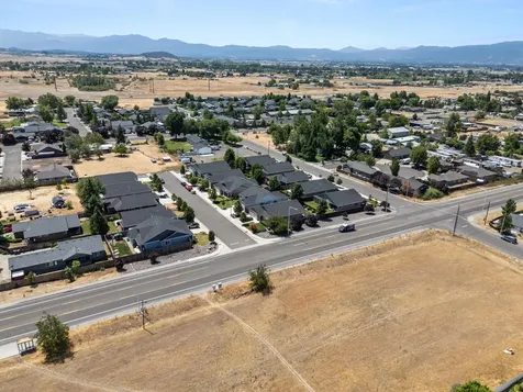 7595 Wilson Way White City OR 97503