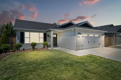 7595 Wilson Way White City OR 97503