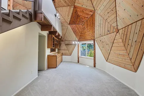848 NE 8th Street Grants Pass OR 97526