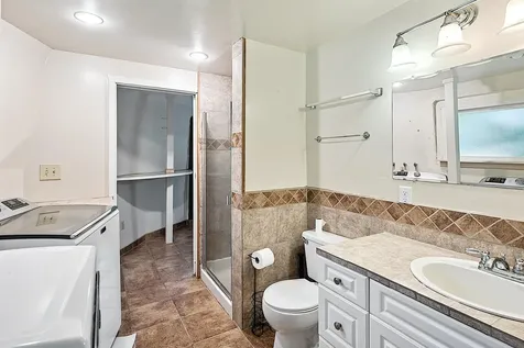 848 NE 8th Street Grants Pass OR 97526