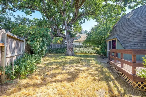 848 NE 8th Street Grants Pass OR 97526