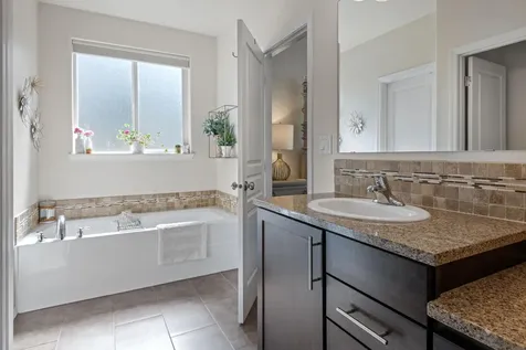 4800 SW Umatilla Avenue Redmond OR 97756