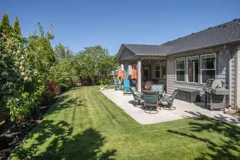 4800 SW Umatilla Avenue Redmond OR 97756