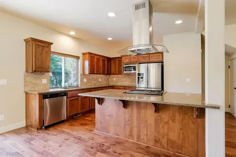 3031 NE Red Oak Drive Bend OR 97701