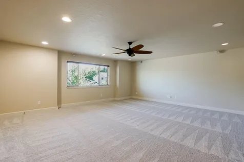 3031 NE Red Oak Drive Bend OR 97701