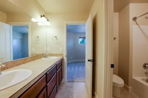 3031 NE Red Oak Drive Bend OR 97701