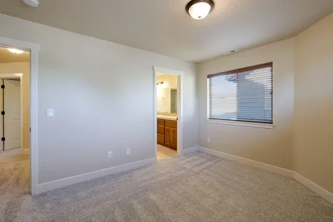3031 NE Red Oak Drive Bend OR 97701