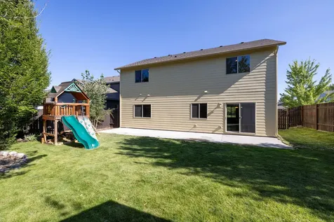 3031 NE Red Oak Drive Bend OR 97701