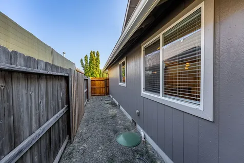 1499 SW David Drive Grants Pass OR 97527