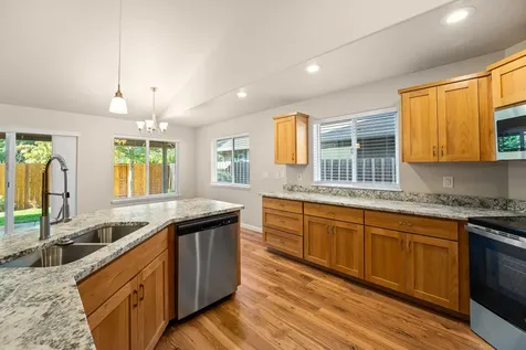 1499 SW David Drive Grants Pass OR 97527