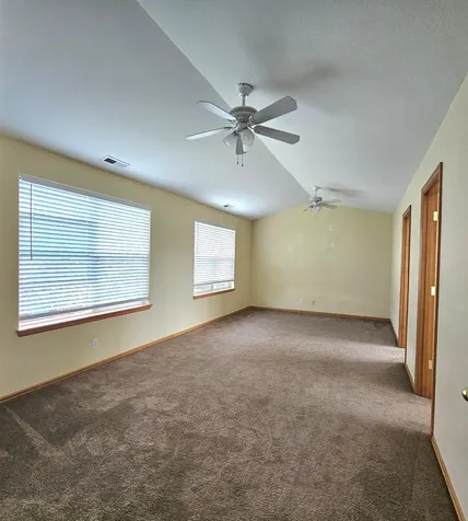 3331 SW Juniper Avenue Redmond OR 97756