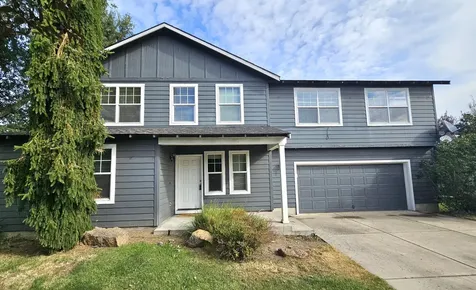 3331 SW Juniper Avenue Redmond OR 97756