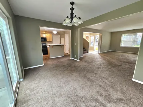 3331 SW Juniper Avenue Redmond OR 97756