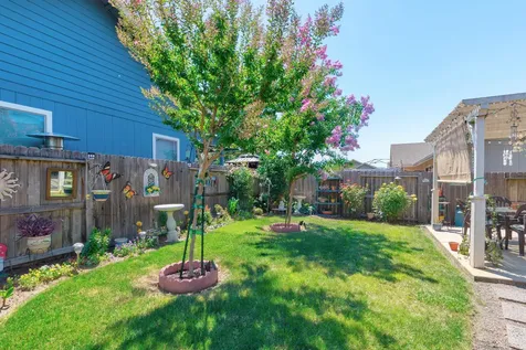 367 SW Wagner Meadows Drive Grants Pass OR 97526