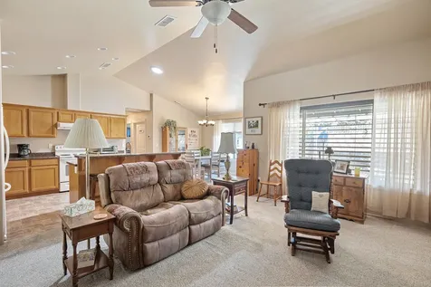 367 SW Wagner Meadows Drive Grants Pass OR 97526