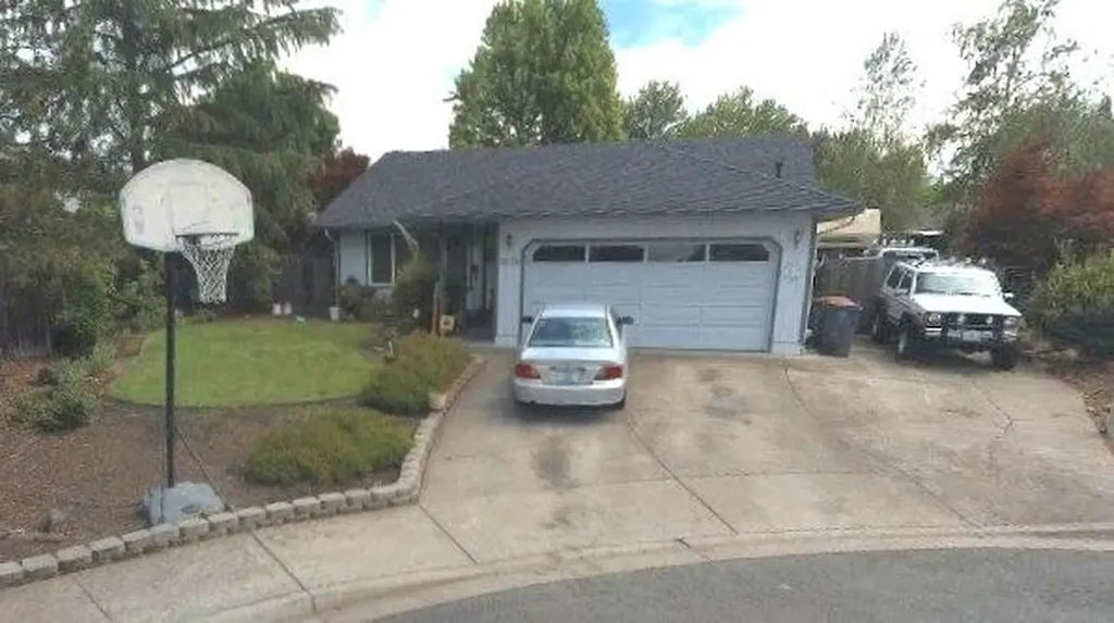 3030 Heartwood Court Medford OR 97504