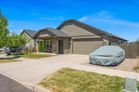 2764 NE Spring Water Place Bend OR 97701