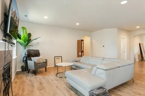 2764 NE Spring Water Place Bend OR 97701