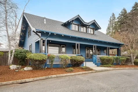 858 NE A Street Grants Pass OR 97526