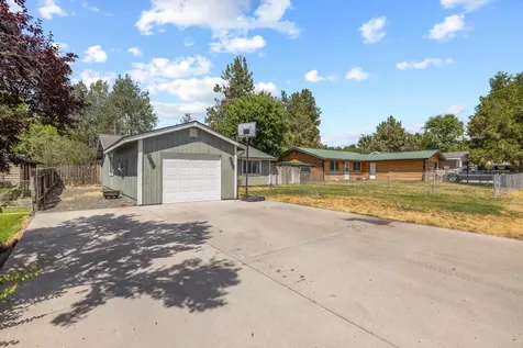 31643 Klamath Street Bonanza OR 97623