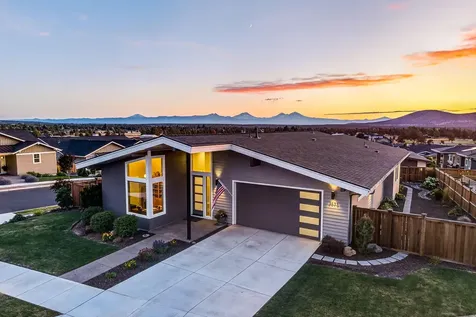 3573 SW 44th Street Redmond OR 97756