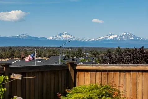 3573 SW 44th Street Redmond OR 97756