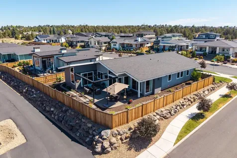 3573 SW 44th Street Redmond OR 97756