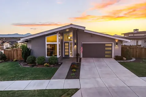 3573 SW 44th Street Redmond OR 97756