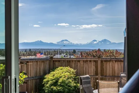 3573 SW 44th Street Redmond OR 97756