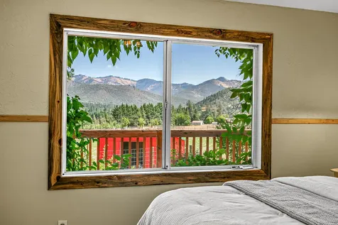 17600 Highway 238 Grants Pass OR 97527