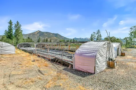 17600 Highway 238 Grants Pass OR 97527