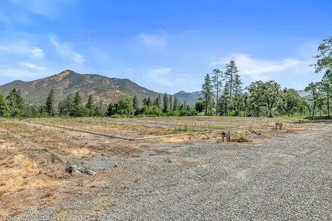 17600 Highway 238 Grants Pass OR 97527