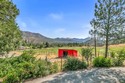 17600 Highway 238 Grants Pass OR 97527