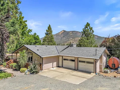 17600 Highway 238 Grants Pass OR 97527