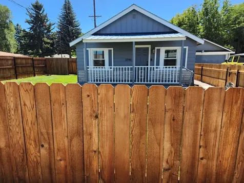 3744 Laverne Avenue Klamath Falls OR 97603