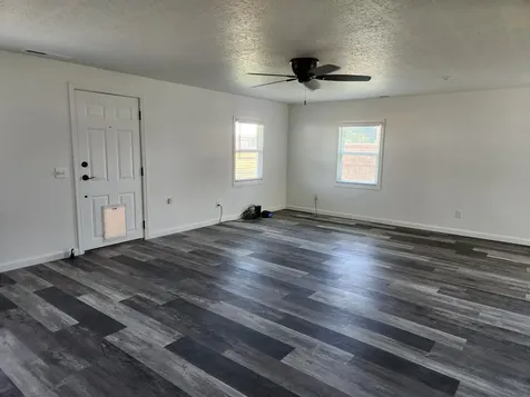 3744 Laverne Avenue Klamath Falls OR 97603