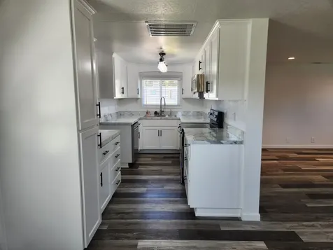 3744 Laverne Avenue Klamath Falls OR 97603