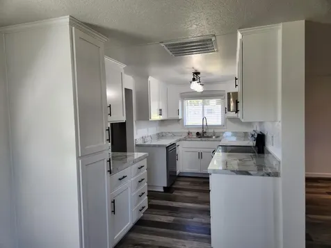 3744 Laverne Avenue Klamath Falls OR 97603