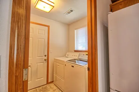 841 Brandon Street Central Point OR 97502