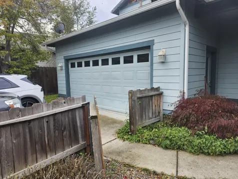 996 Spring Way Ashland OR 97520