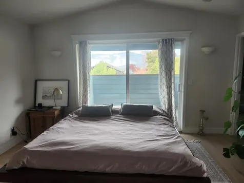 996 Spring Way Ashland OR 97520