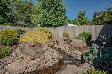 3735 Arizona Drive Medford OR 97504