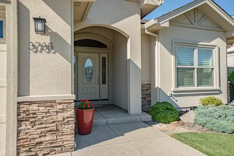 3735 Arizona Drive Medford OR 97504