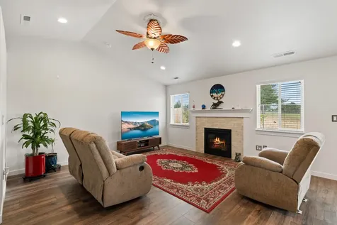 3626 Ford Drive Medford OR 97504