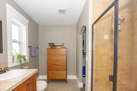 740 NE 8th Street Grants Pass OR 97526