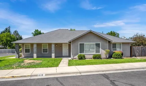 938 SW Princess Circle Grants Pass OR 97527