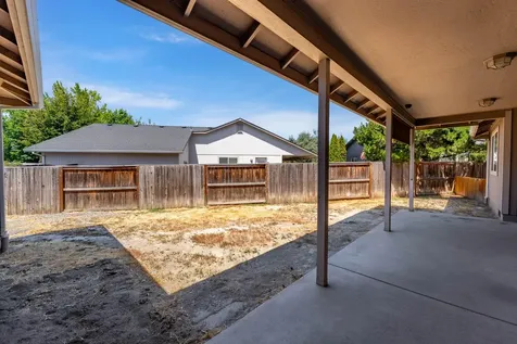 938 SW Princess Circle Grants Pass OR 97527