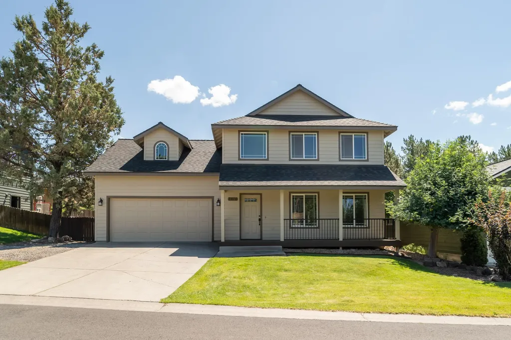 3616 SW Hillcrest Drive Redmond OR 97756